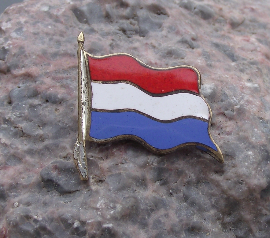 Vintage Netherlands Holland Dutch National Flag Triband Clasp Pin Badge