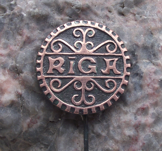 Vintage Riga Latvia Latvian Capital City Tourist Souvenir Pin Badge