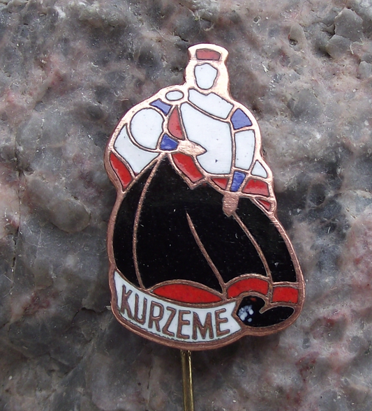 Vintage Latvia Latvian Kurzeme Region Tourist Pin Badge