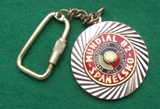 1982 Czechoslovakia FIFA Soccer World Cup Spain Football Keychain