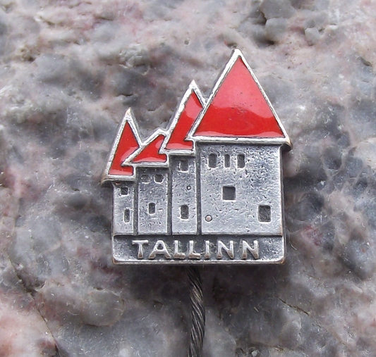 Vintage Tallinn Estonia Red roofs of the City Souvenier Pin Badge