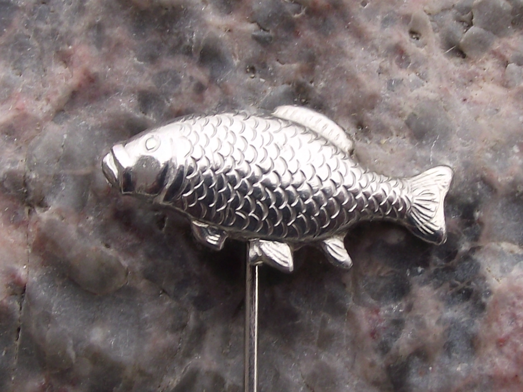 Vintage Czech Fishing Association Carp River Fish Angling Pin Badge