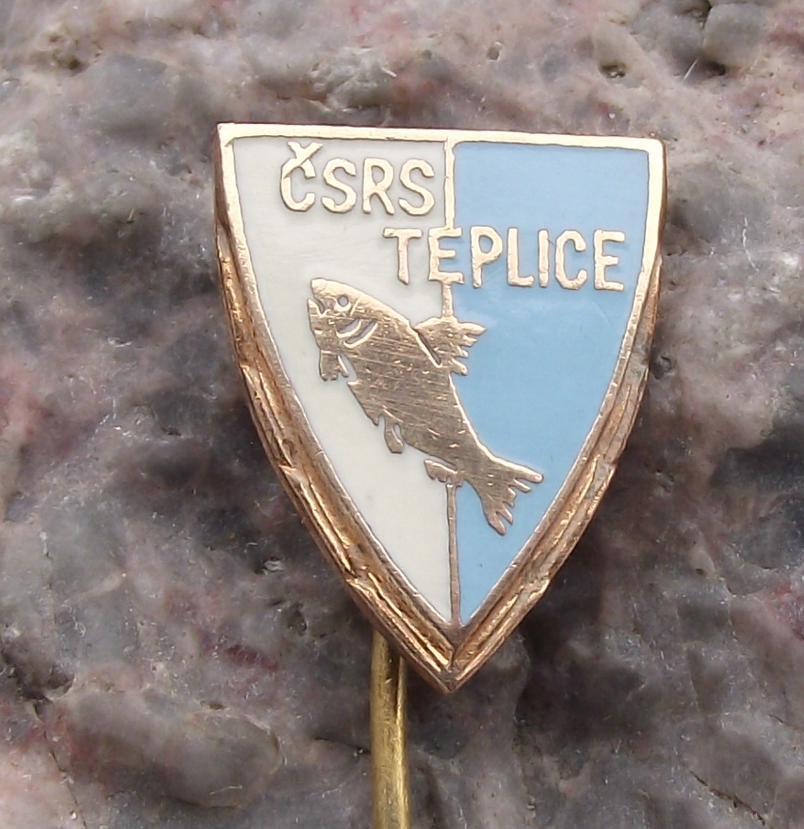 Vintage Teplice Czechoslovakia Fishing Angling Association Fish Members Pin Badge