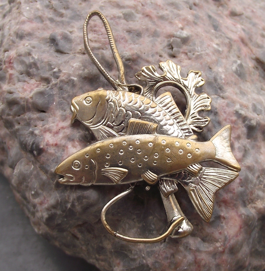 Vintage Czechoslovakia Carp Fish Trout Fishing Bullrush Angling Pin Badge