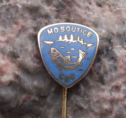 Vintage Soutice Czechoslovakia Fishing Association CRS Members Pin Badge