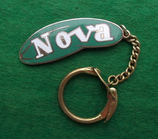 Vintage Nova Gherkin Okurky Cucumber Pickling Company Keychain Keyring