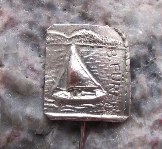 Vintage Balatonfured Balaton Lake Resort Hungary Yacht Sailing Pin Badge