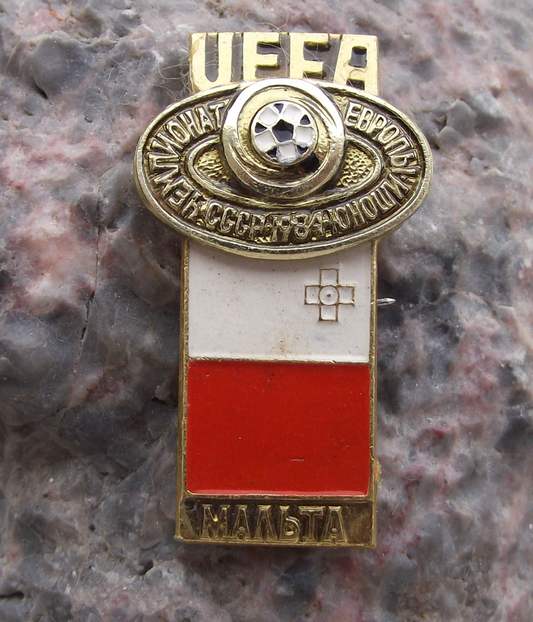 1984 UEFA European Football Championships Malta Maltese Team Pin Badge