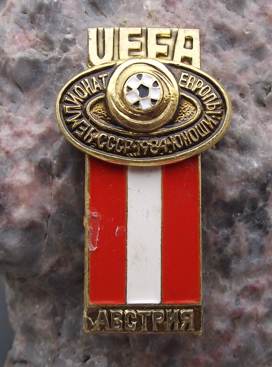 1984 UEFA European Football Championships Austria Austrian Team Pin Badge