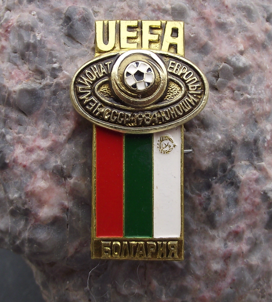 1984 UEFA European Football Championships Bulgaria Bulgarian Team Pin Badge