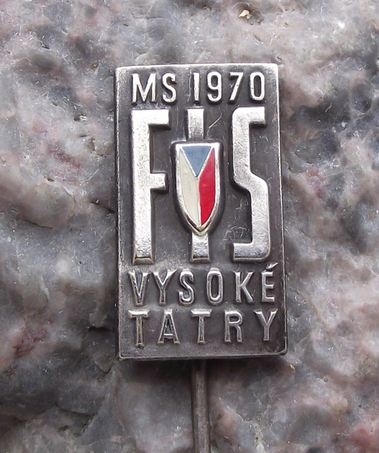 1970 FIS Nordic World Ski Skiing Championships Vysoke Tatry Flag Small Pin Badge