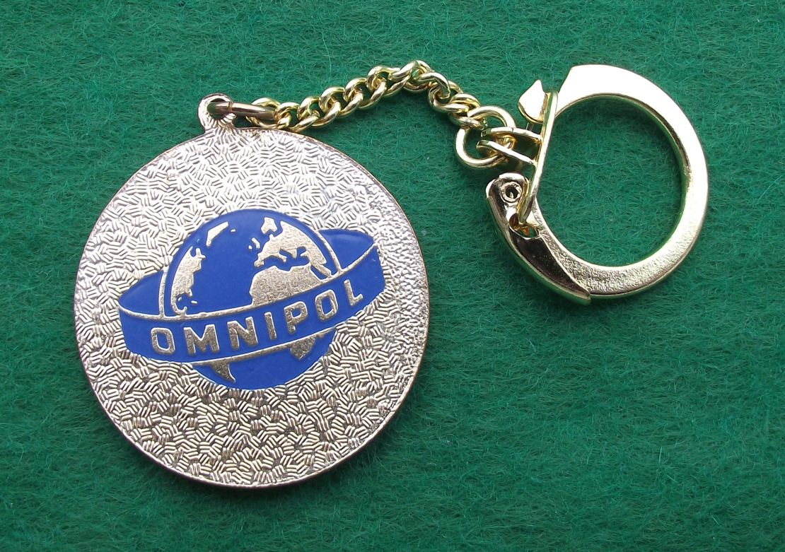 Vintage LET Aviation L-610 L610 Passenger Aircraft Omnipol Keychain Keyring