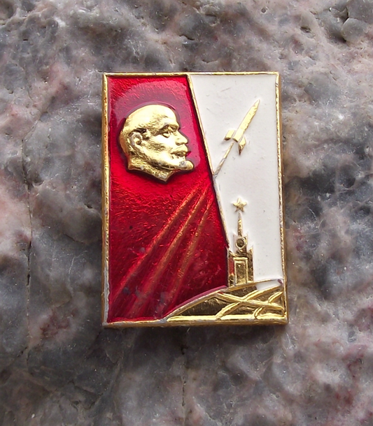 Vintage Vladimir Lenin Vostok Space Rocket over Moscow Russia Pin Badge