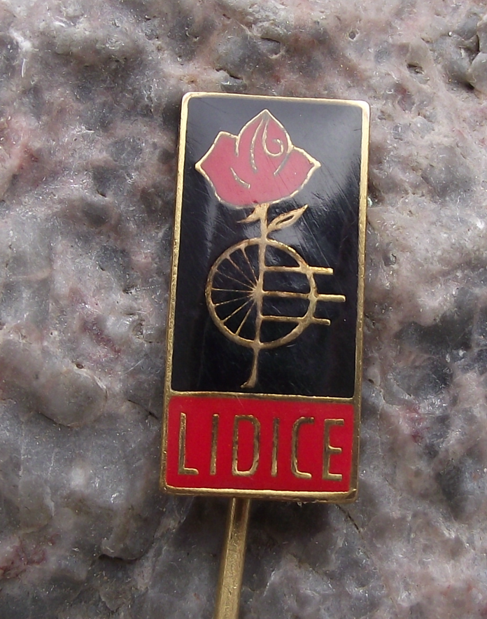 Vintage Lidice Village Rose Memorial Barbed Wire Fence Cycling Pin Badge