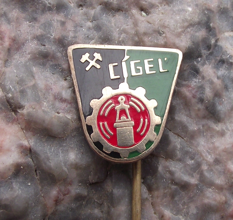 Vintage Cigel Coal Mine Nitra Slovakia Miners Lamp Motif Pin Badge