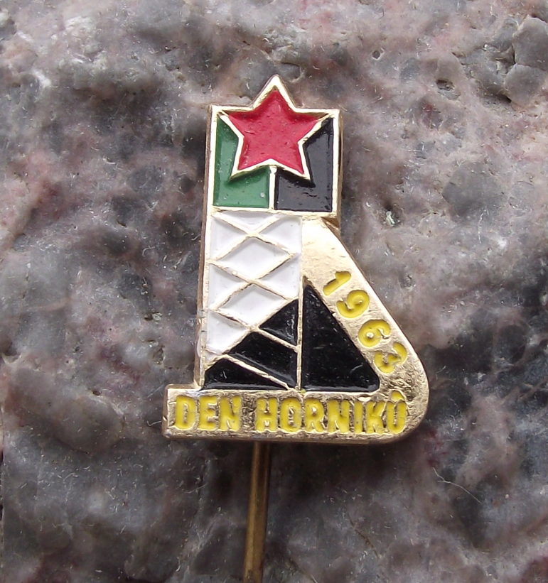 1963 Czech Mining National Miners Day Coal Mine Shaft Tower Pin Badge