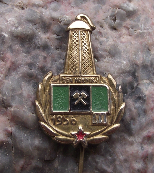 1956 Czech Mining National Miners Day Den Horniku Coal Mine Lamp Pin Badge