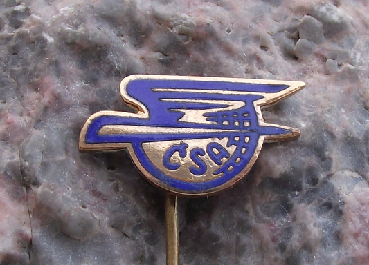 Vintage 1950's CSA Czech Airlines Aircraft Logo Aviation Pin Badge