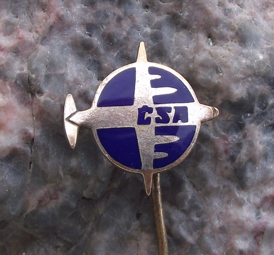 1960 CSA Czech Airlines Ilyushin IL-18 Luxury Airliner Aircraft Pin Badge