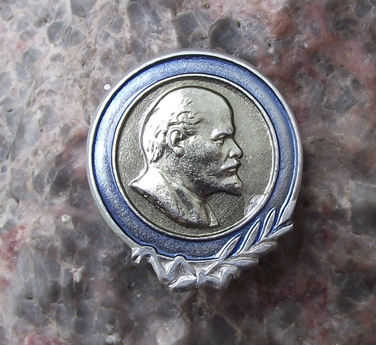 Vintage Later VI Lenin 3D Raised Relief Head with Laurel Leaves Enamel Pin Badge