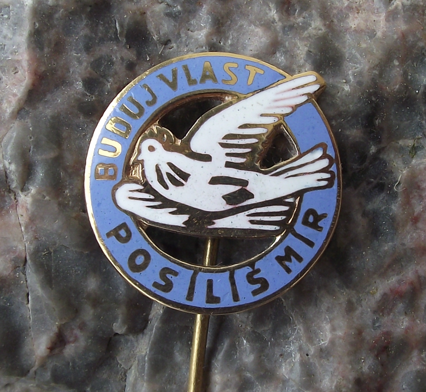 Vintage Czechoslovakia Build Homeland to Bring Peace Dove Pin Badge