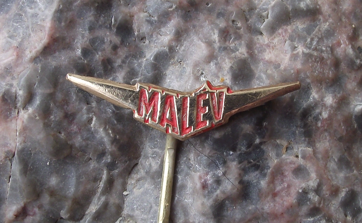 Vintage Malev Hungary Hungarian Airline Wings Aviation Pin Badge