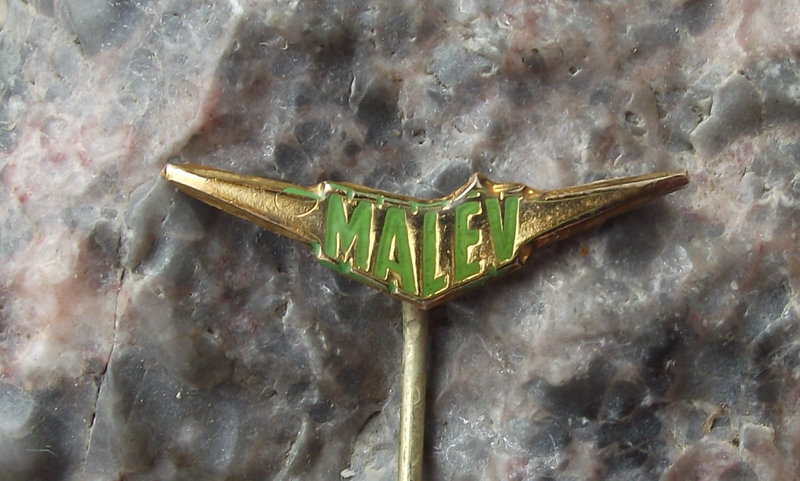 Vintage Malev Hungary Hungarian Airline Wings Aviation Pin Badge