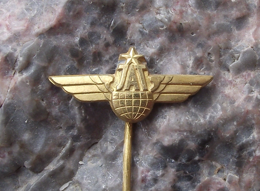 1950's JAT Yugoslavia Serbia Airlines Crest Aircraft Logo Pin Badge