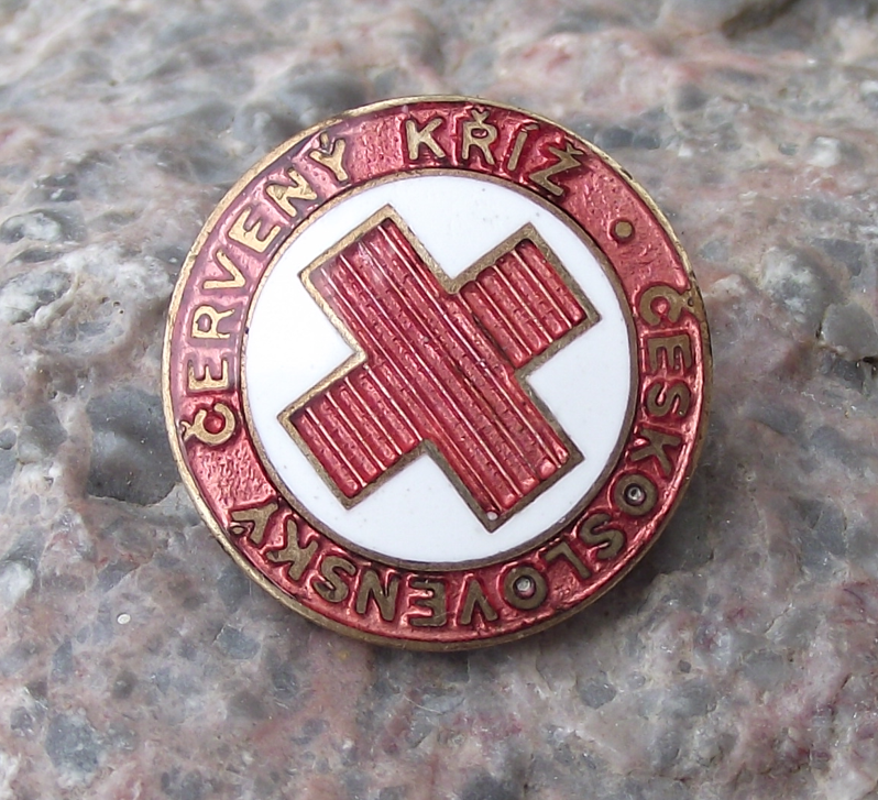 Vintage Czechoslovakia Red Cross CSCK Medical Worker Pin Badge