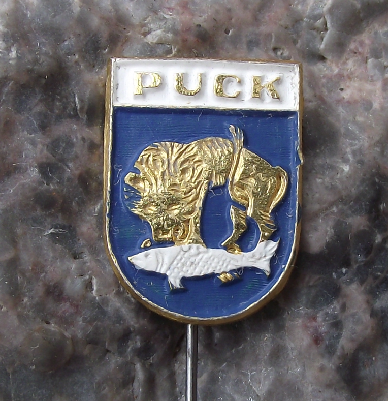 Vintage Poland Heraldic Polish City Puck Town Crest Pin Badge