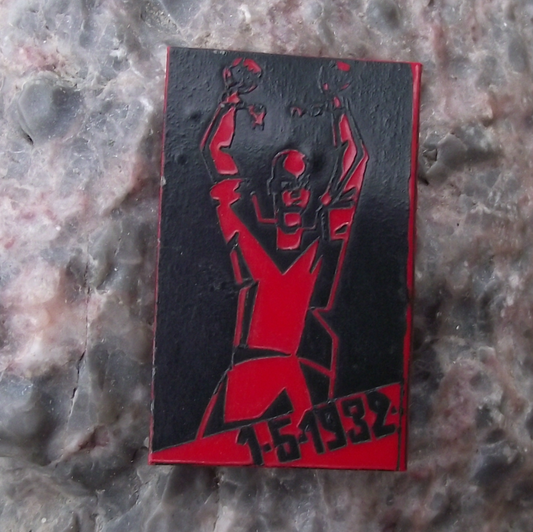 1932 Czechoslovakia May Day Celebration Anti Fascist Uprising Pin Badge