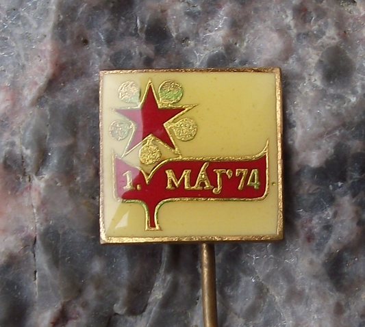 1974 Czechoslovakia May day Mayday 1st First May Parade Pin Badge