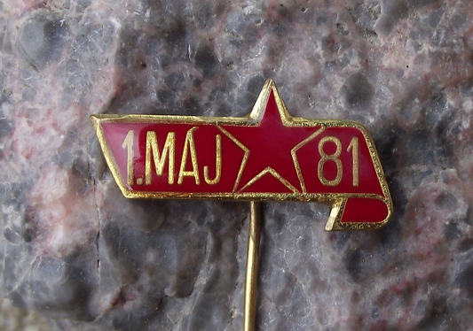 1981 Czechoslovakia May day Mayday 1st First May Military Parade Metal Pin Badge