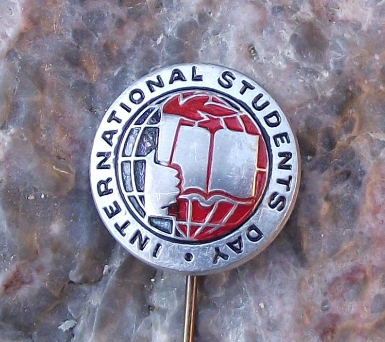 Vintage IUS International Students Union Student Day Pin Badge