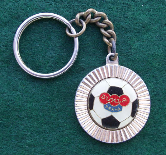 Vintage Dukla Praha Prague Czech Football Club Logo Keychain Keyring