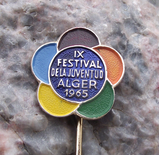 1965 WFDY World IX 9th Youth Festival Algeria Africa Flower Pin Badge