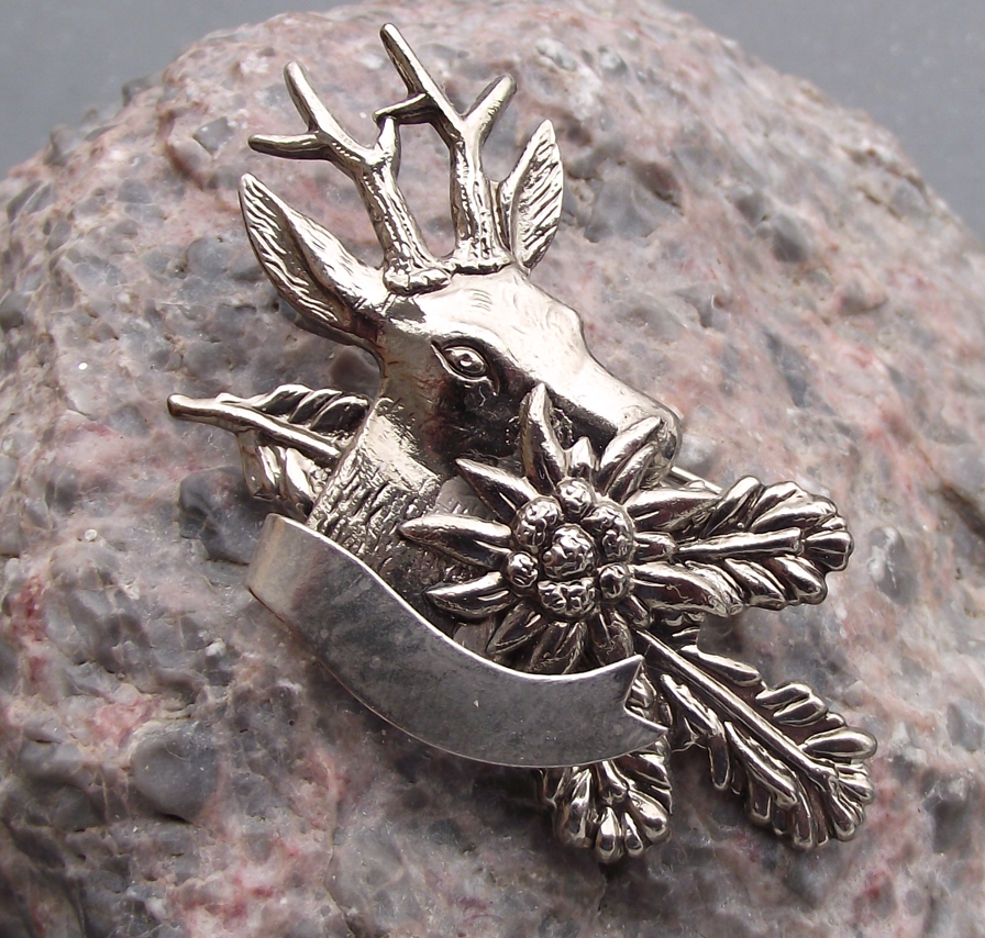 Vintage Roe Deer Stag Head CMS Czech Hunting Edelweiss Flower Pin Badge