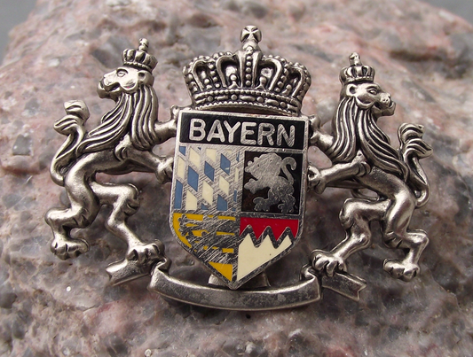 Vintage Germany Bayern Bavaria Lion Crowned Shield Crest Pin Badge