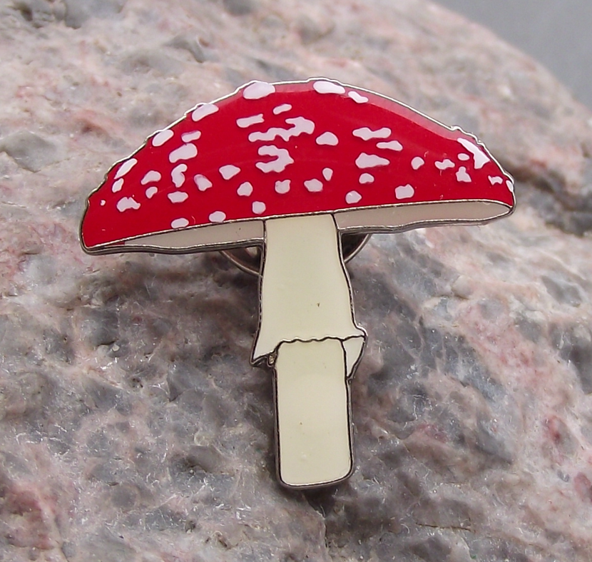 Fly Agaric Amanita Red Capped White Mushroom Toadstool Brooch Tie Pin Badge