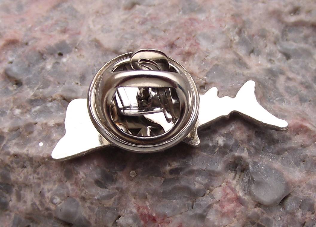 Basking Shark Big Mouthed Seaside Open Sea Wildlife Megamouth Pin Badge