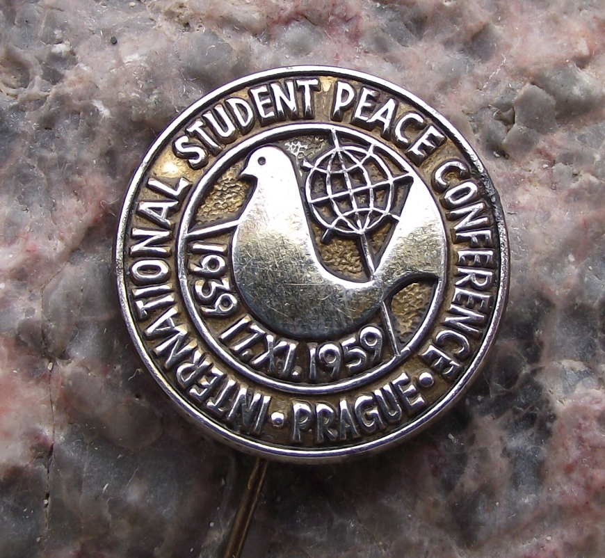 1959 Prague International Student Peace Conference Anniversary Pin Badge