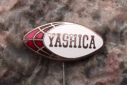 Vintage Yashica Camera Lens Company Japan Logo Motif Pin Badge