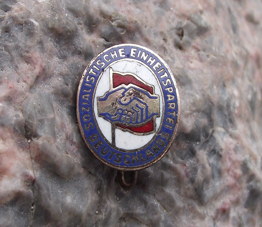 Vintage Socialist Unity Party of Germany Handshake Logo Members Pin Badge