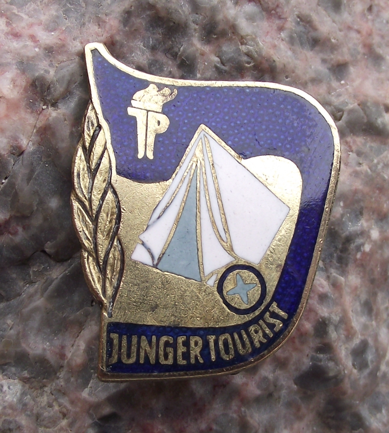 Vintage Ernst Thalmann Pioneers East German Junger Tourist Pin Badge