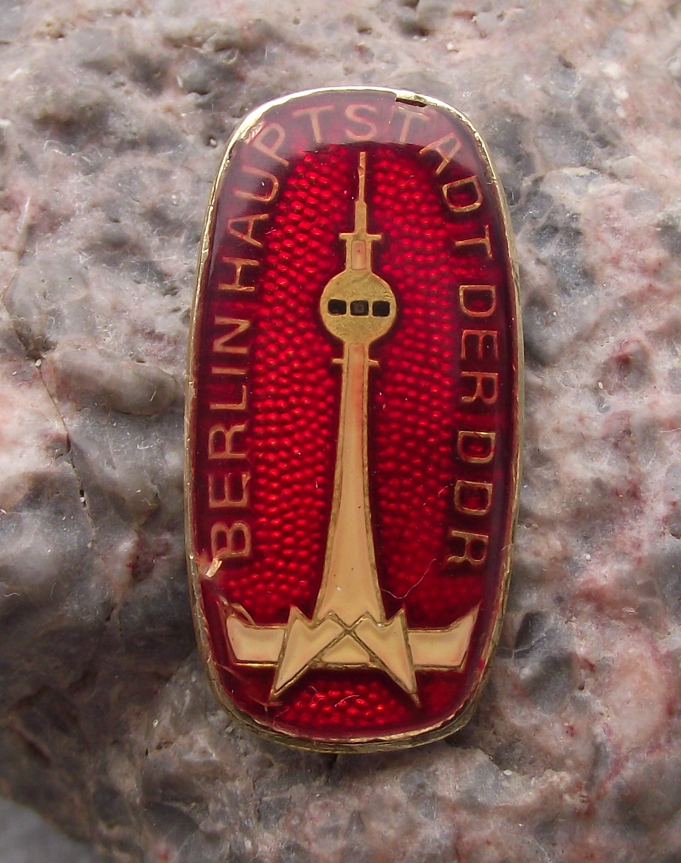 Vintage Berlin Capital of East Germany DDR GDR TV Tower Pin Badge