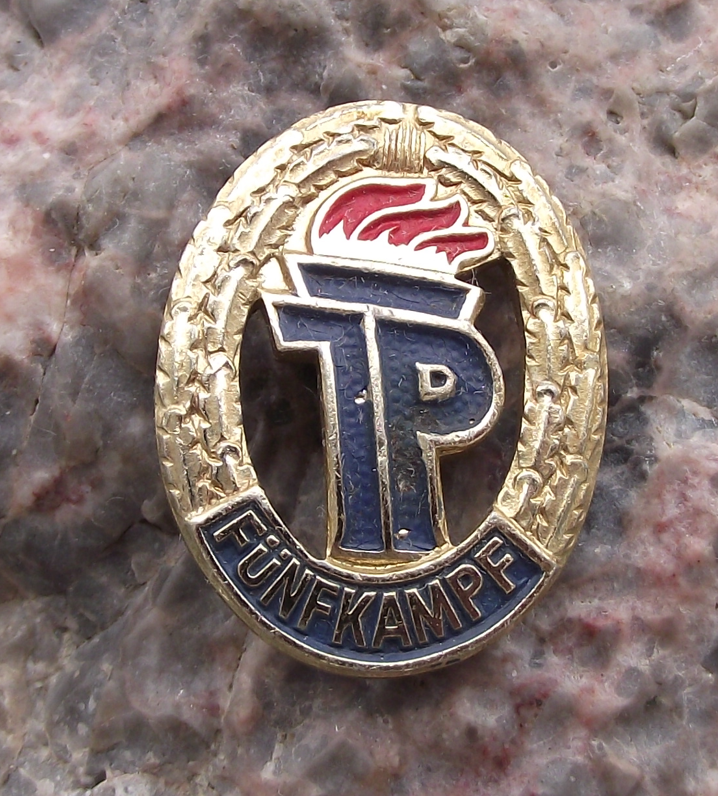 Vintage Thalmann Pioneer DDR Pentathlon Funfkampf Athletics Award Pin Badge