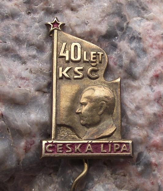 1961 KSC Czechoslovakia Communist Party AntonIn Novotny Ceska Lipa Pin Badge