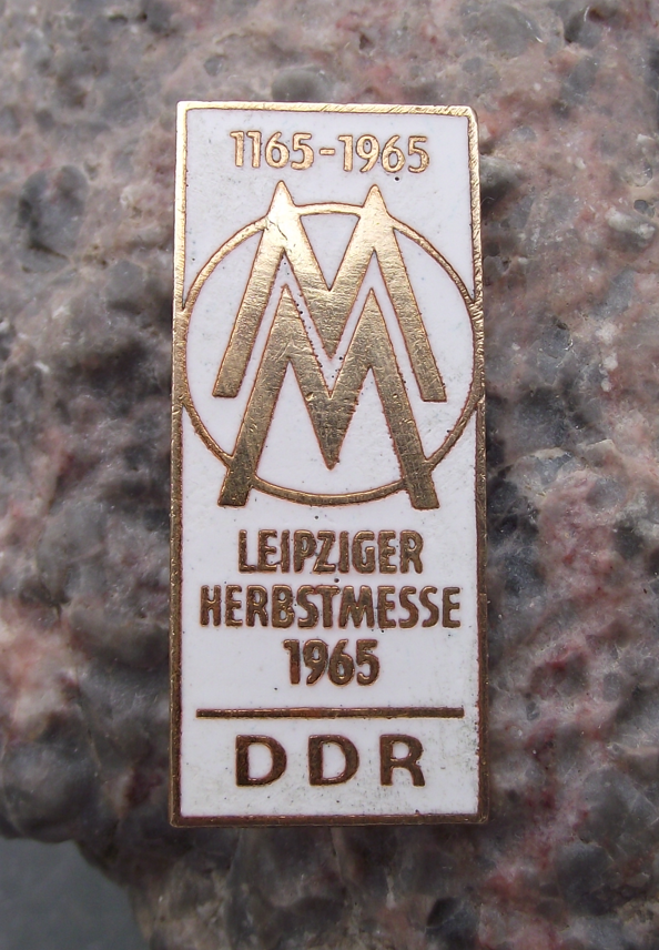 1965 MM Leipzig Messe East German Trade Fair DDR GDR Logo Pin Badge