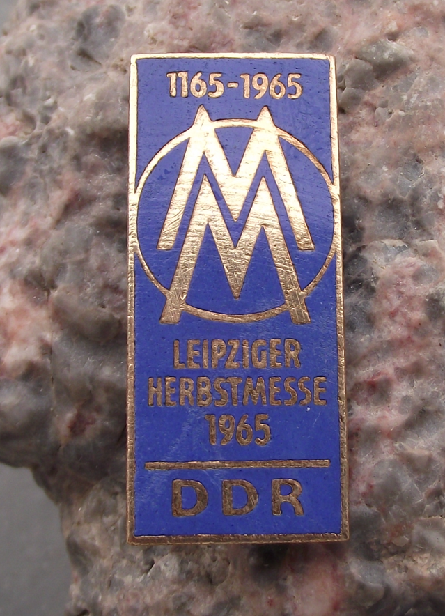 1965 MM Leipzig Messe East German Trade Fair DDR GDR Logo Pin Badge