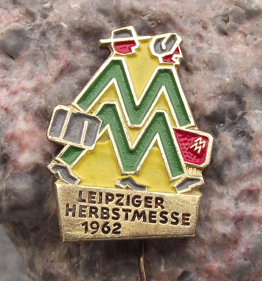 1962 MM Leipzig Messe East German DDR Autumn Trade Fair Pin Badge